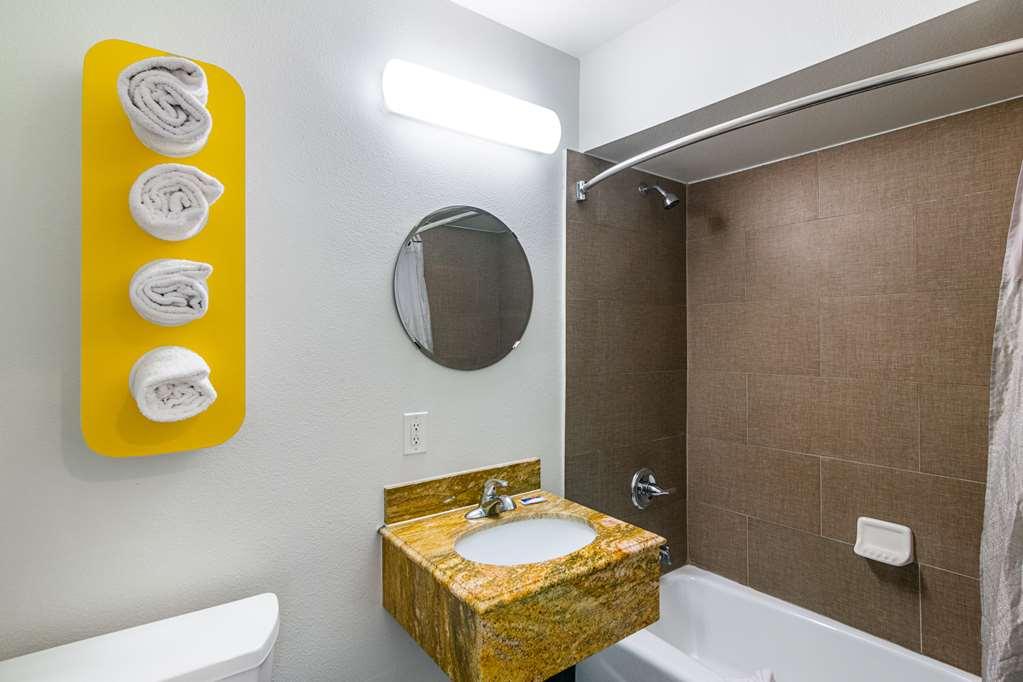Motel 6 Gardena Rum bild